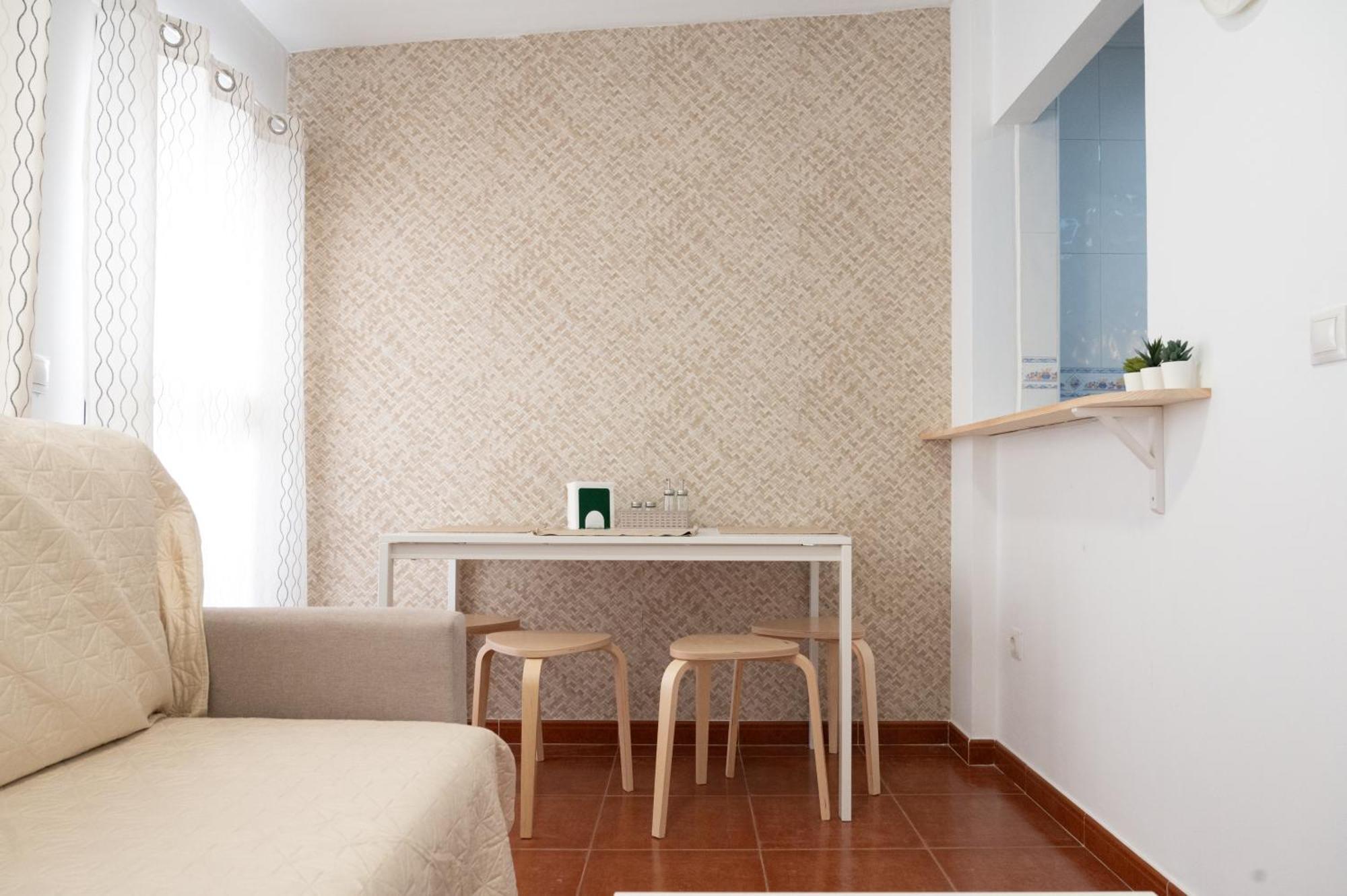 Acogedor Apartamento En Malaga Playa ภายนอก รูปภาพ