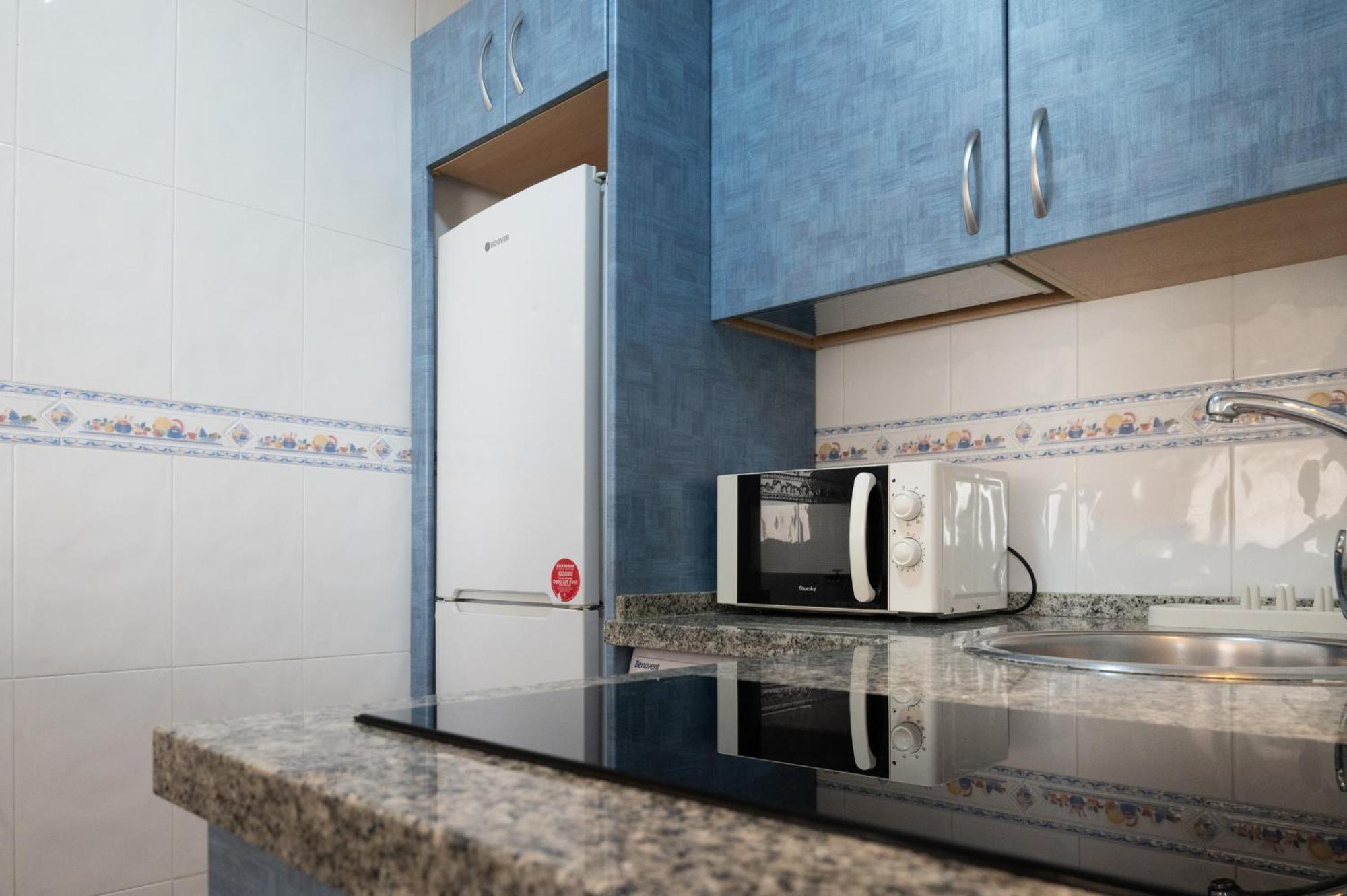 Acogedor Apartamento En Malaga Playa ภายนอก รูปภาพ